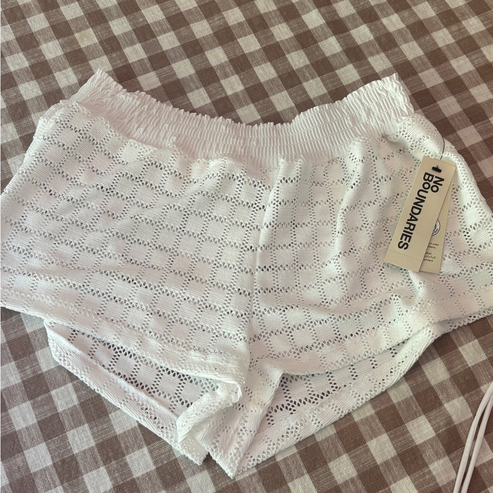 No Boundaries White Textured Shorts